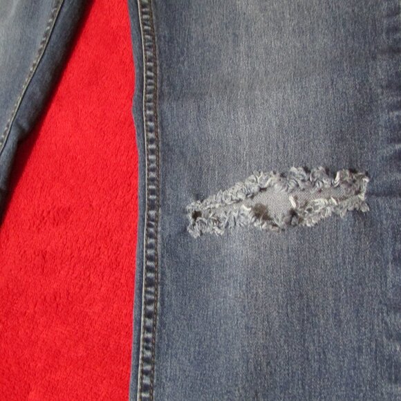 Free People Skinny Ankle Medium Wash Distressed Jeans - Picture 4 of 8